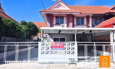 For sale 3 bedrooms townhouse in Khlong Luang, Pathum Thani