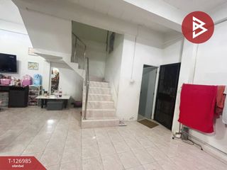 Casa adosada en venta de 3 habitaciones en Phra Samut Chedi, Samut Prakan