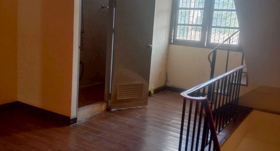 For sale 3 bedrooms retail Space in Bang Khae, Bangkok