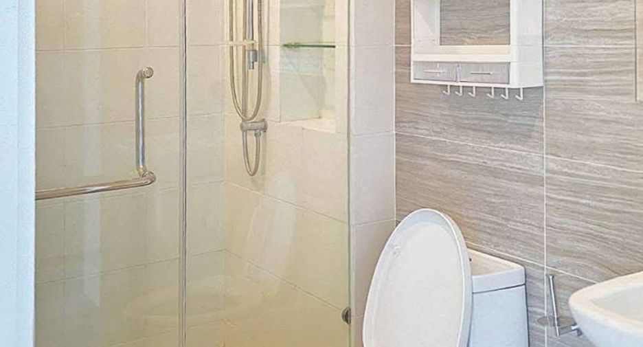 For sale 1 bed condo in Mueang Samut Prakan, Samut Prakan