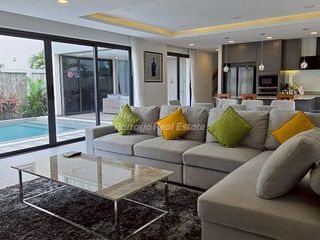 出售 4 卧室 别墅 在 Bang Lamung, Chon Buri