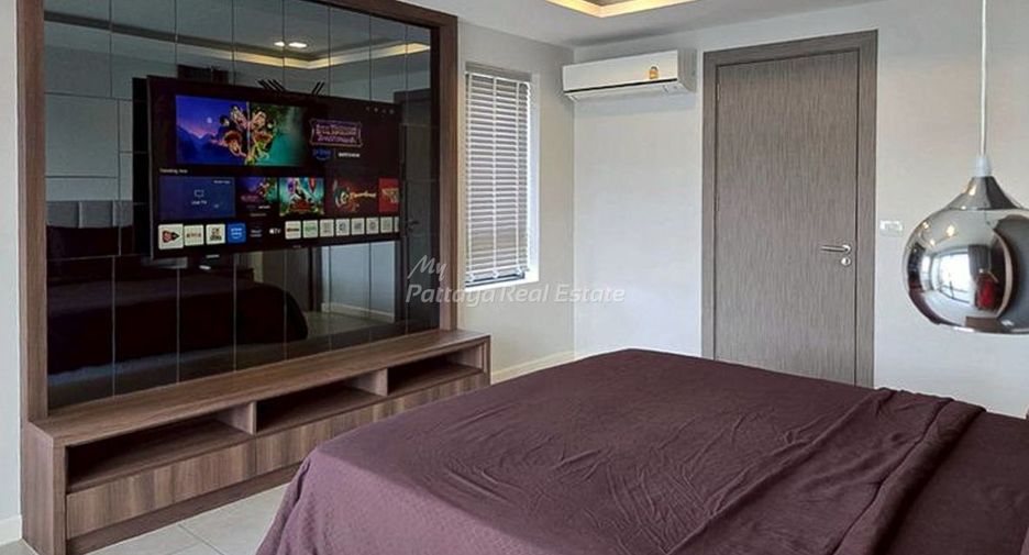 For sale 4 bedrooms villa in Bang Lamung, Chonburi
