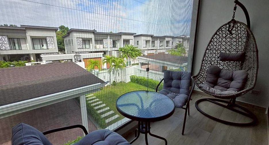 For sale 4 bedrooms villa in Bang Lamung, Chonburi