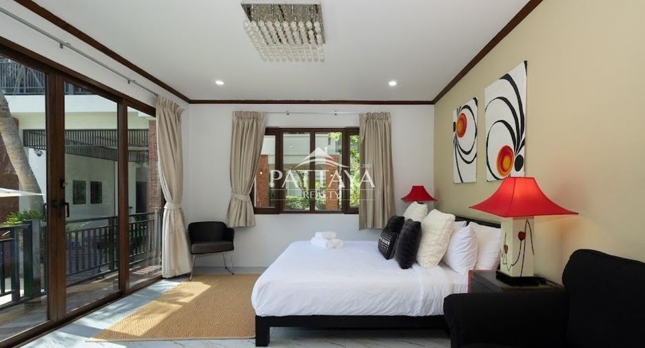 出租 和 出售 5 卧室 独立屋 在 Bang Lamung, Chon Buri
