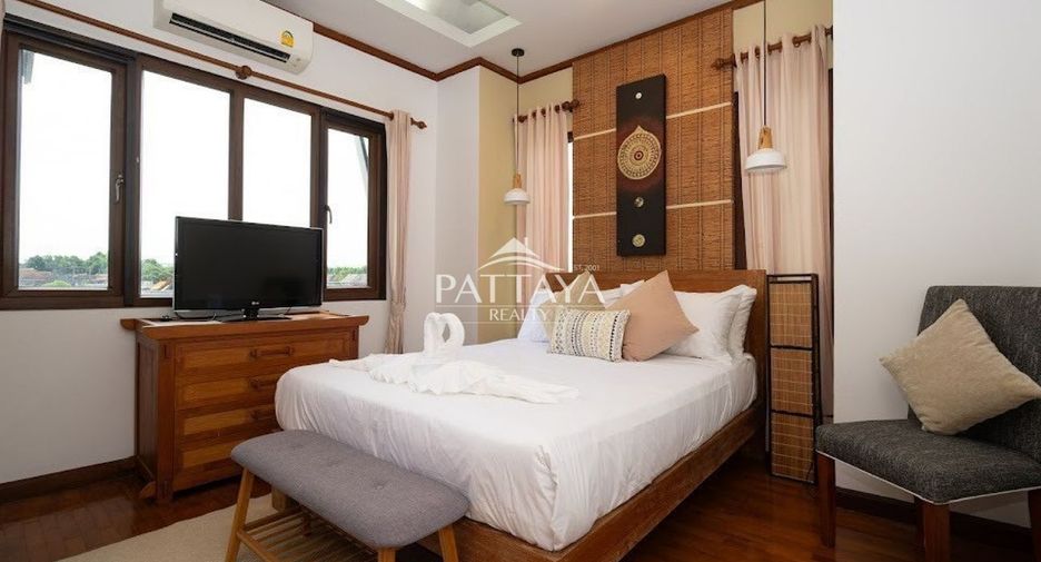 出租 和 出售 5 卧室 独立屋 在 Bang Lamung, Chon Buri