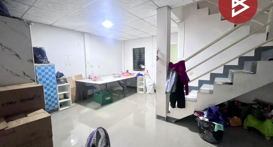 Reihenhaus zum Kauf mit 2 Zimmer in Wang Noi, Phra Nakhon Si Ayutthaya