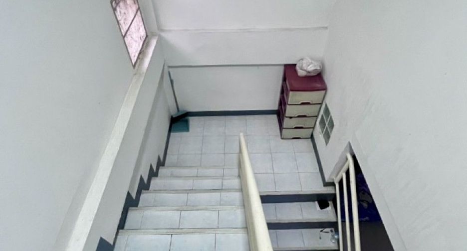 Reihenhaus zum Kauf mit 2 Zimmer in Wang Noi, Phra Nakhon Si Ayutthaya