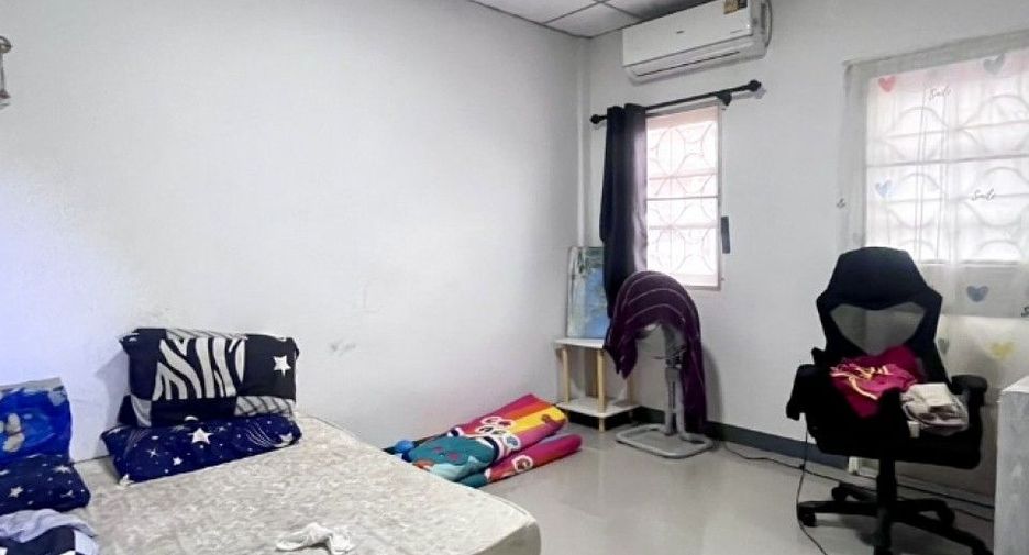 Reihenhaus zum Kauf mit 2 Zimmer in Wang Noi, Phra Nakhon Si Ayutthaya