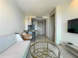 For rent and for sale 1 bed condo in Bang Lamung, Chonburi