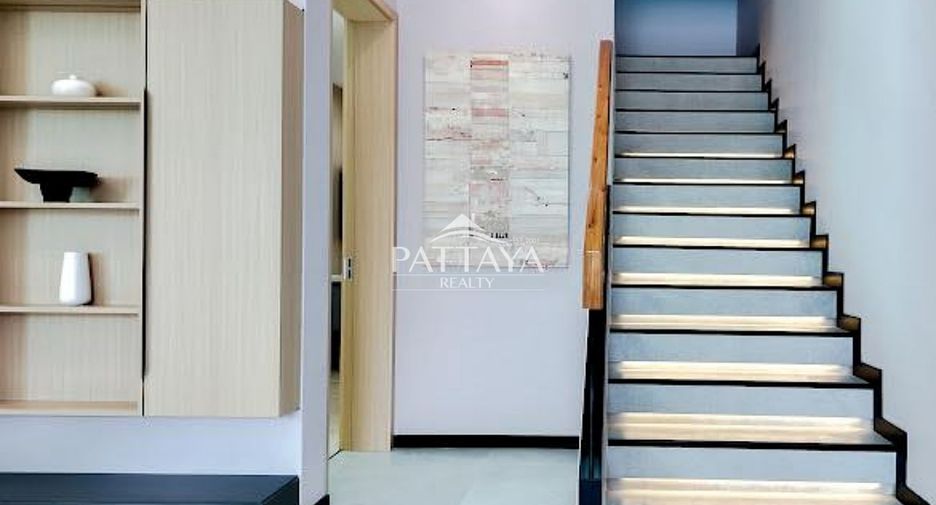 For sale 5 bedrooms house in Bang Lamung, Chonburi