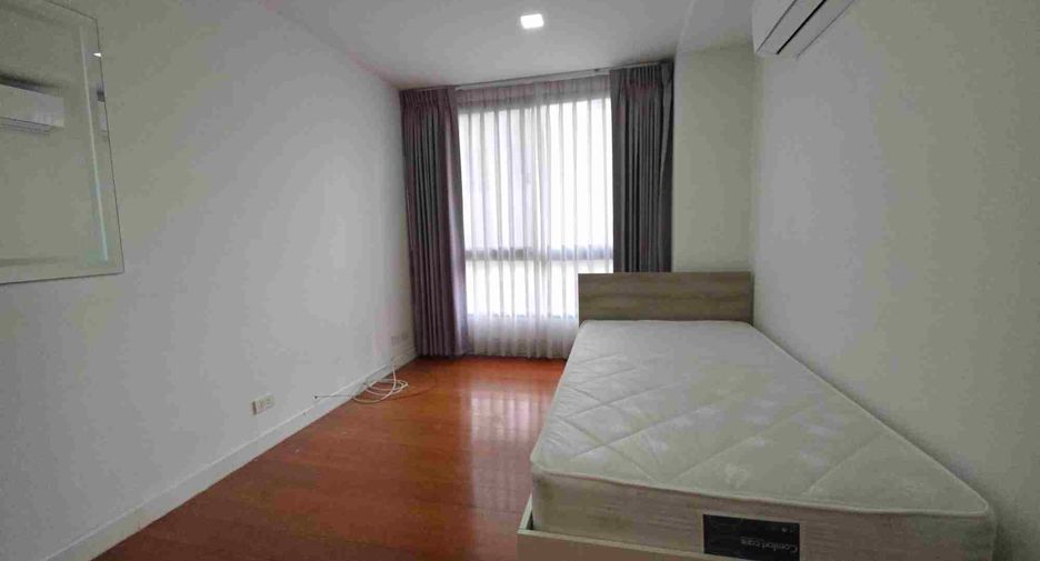 For sale 2 bedrooms condo in Watthana, Bangkok