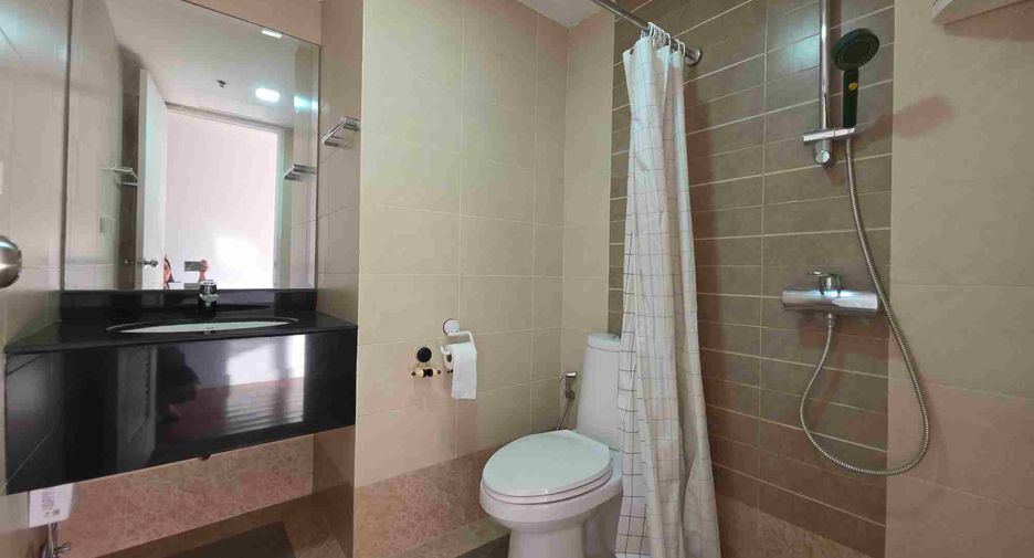 For sale 2 bedrooms condo in Watthana, Bangkok