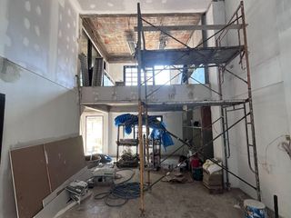 Аренда и продажа 5 спальни торговое помещение в Щаттхана, Бангкок
