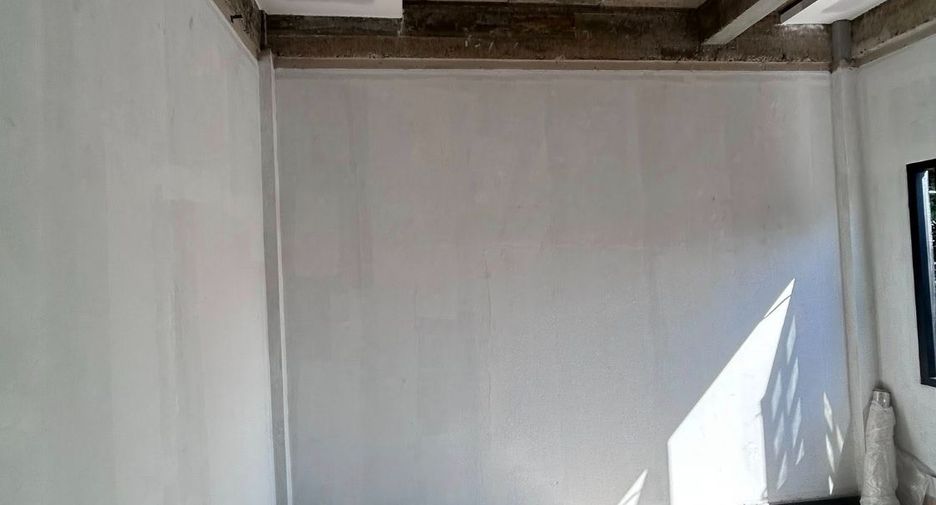 Аренда и продажа 5 спальни торговое помещение в Щаттхана, Бангкок