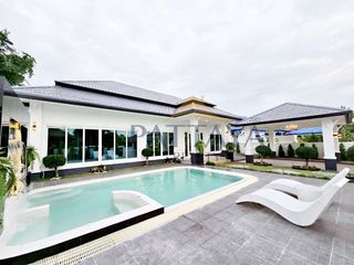 For Rent 5 Bedroom Villa In Bang Lamung, Chonburi