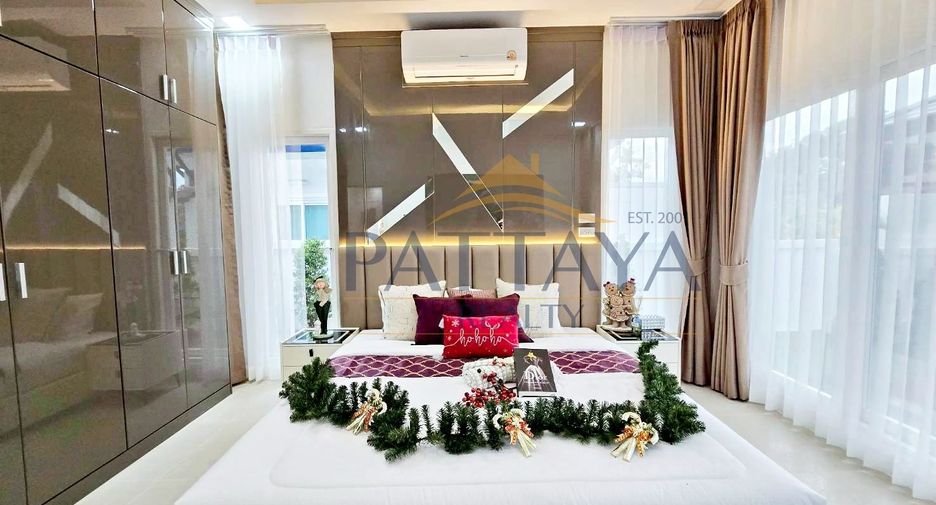 For rent 5 bedrooms villa in Bang Lamung, Chonburi