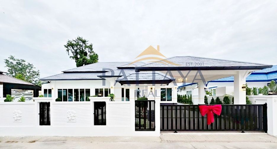 For rent 5 bedrooms villa in Bang Lamung, Chonburi