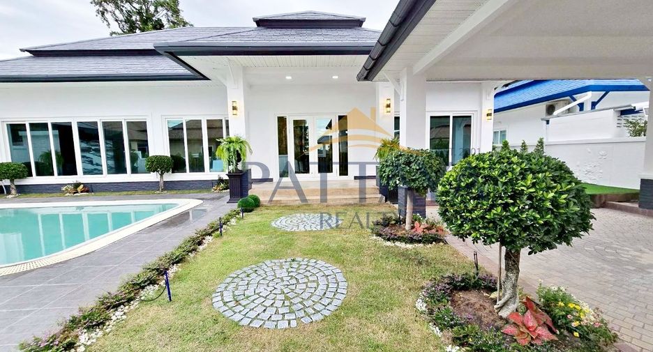 For rent 5 bedrooms villa in Bang Lamung, Chonburi
