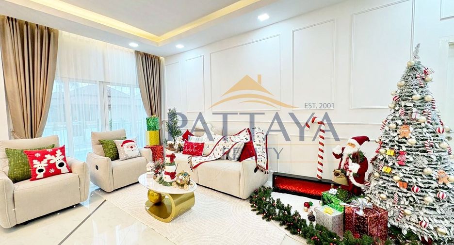 For rent 5 bedrooms villa in Bang Lamung, Chonburi