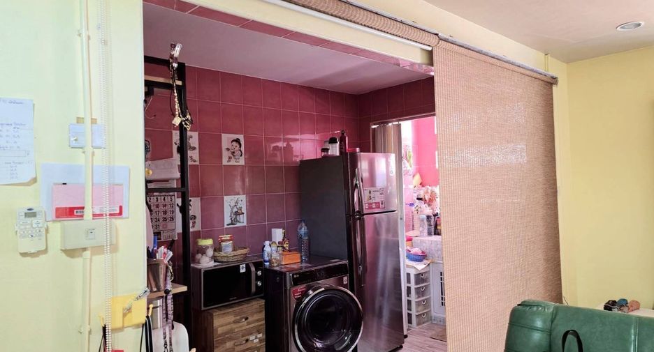For sale 1 bed condo in Bang Kho Laem, Bangkok