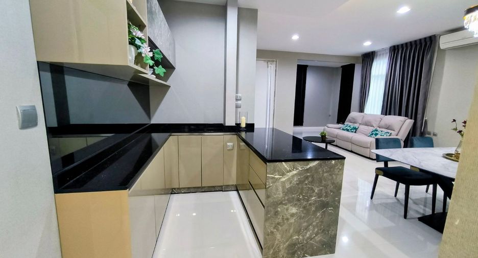 For rent 4 bedrooms house in Bang Phli, Samut Prakan