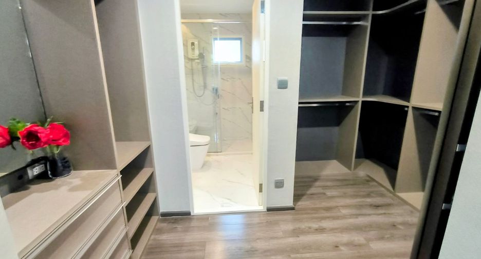 For rent 4 bedrooms house in Bang Phli, Samut Prakan