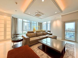 Condo en alquiler de 3 habitaciones en Pathum Wan, Bangkok