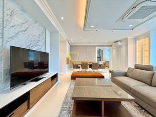 Condo en alquiler de 3 habitaciones en Pathum Wan, Bangkok