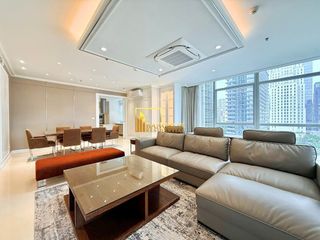Condo en alquiler de 3 habitaciones en Pathum Wan, Bangkok