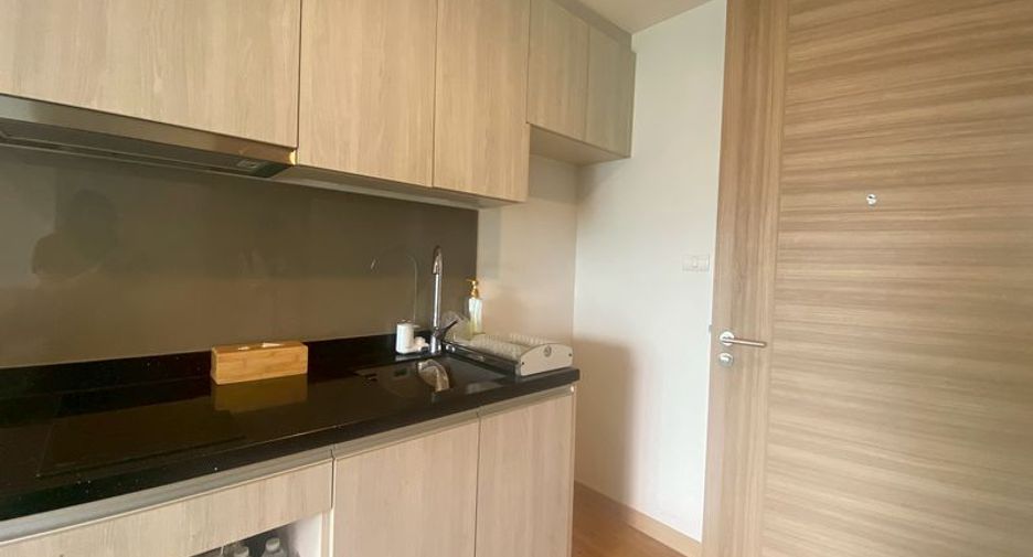 For rent 1 bed condo in Si Racha, Chonburi