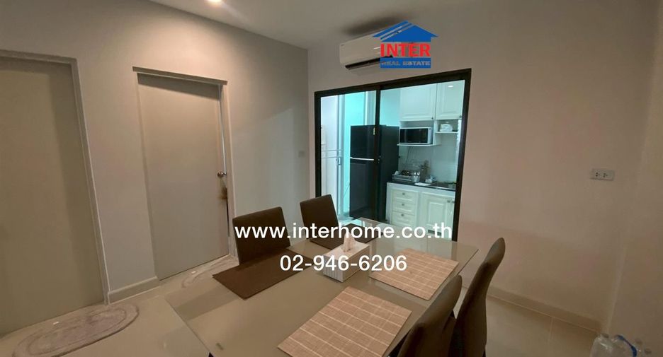 For sale 4 bedrooms townhouse in Nong Khaem, Bangkok