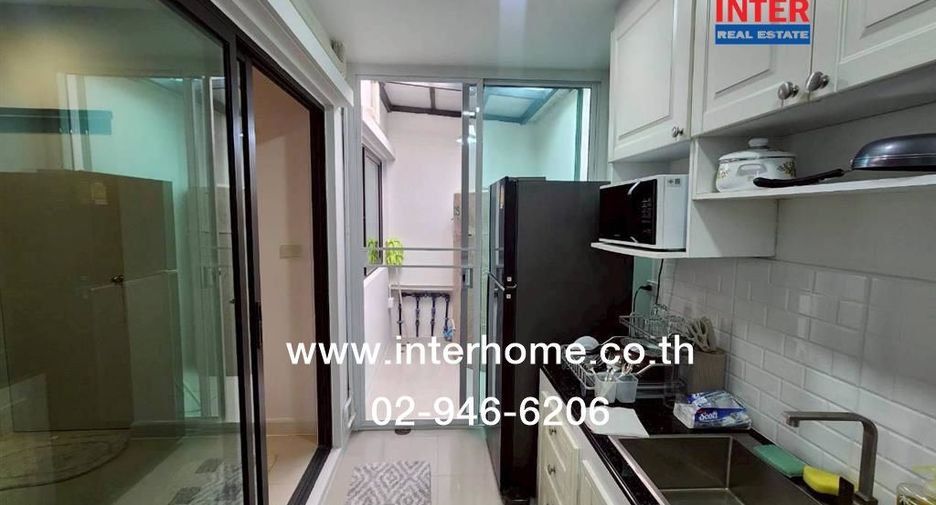 For sale 4 bedrooms townhouse in Nong Khaem, Bangkok