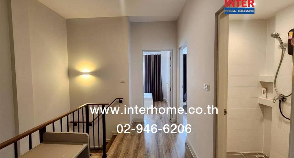 For sale 4 bedrooms townhouse in Nong Khaem, Bangkok