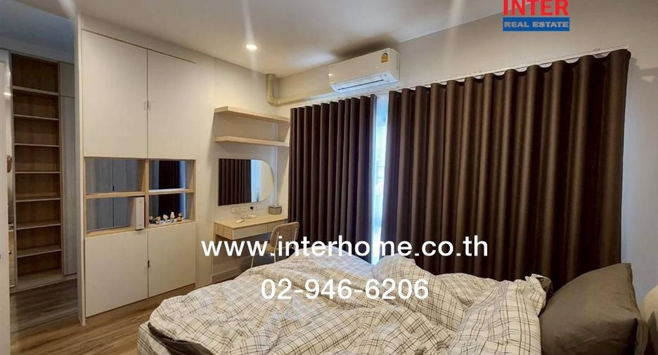 For sale 4 bedrooms townhouse in Nong Khaem, Bangkok