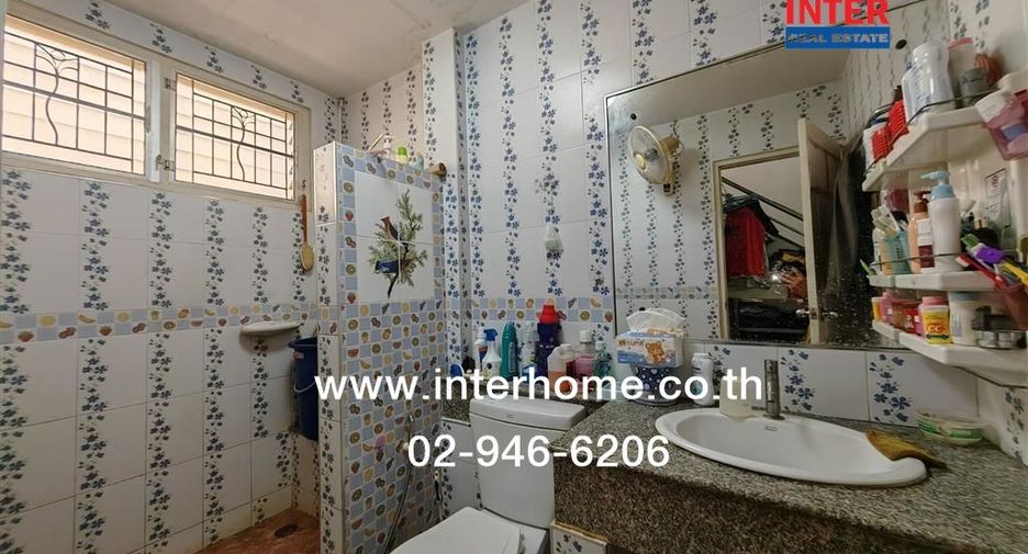 出售 3 卧室 独立屋 在 Krathum Baen, Samut Sakhon