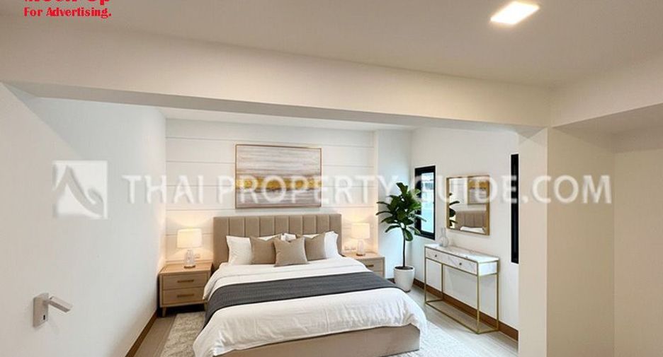For rent 5 bedrooms villa in Bang Na, Bangkok
