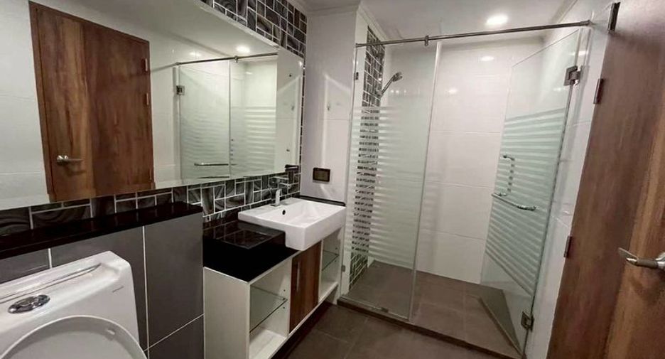À vendre 2 chambres condo à Bang Lamung, Chonburi