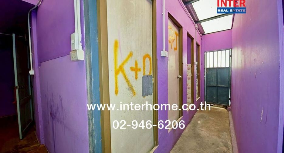 For sale 15 bedrooms warehouse in Krathum Baen, Samut Sakhon