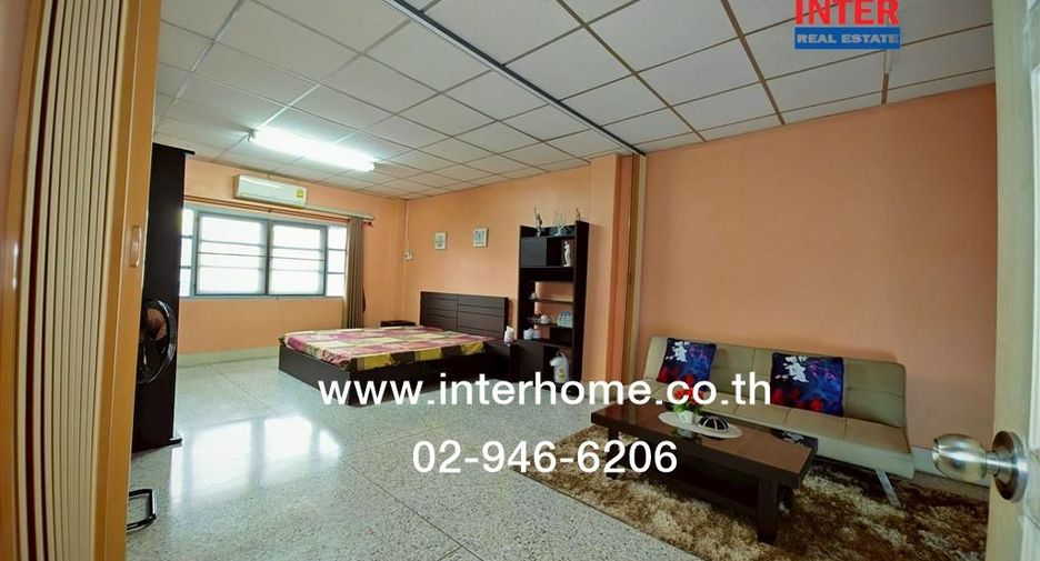For sale 15 bedrooms warehouse in Krathum Baen, Samut Sakhon