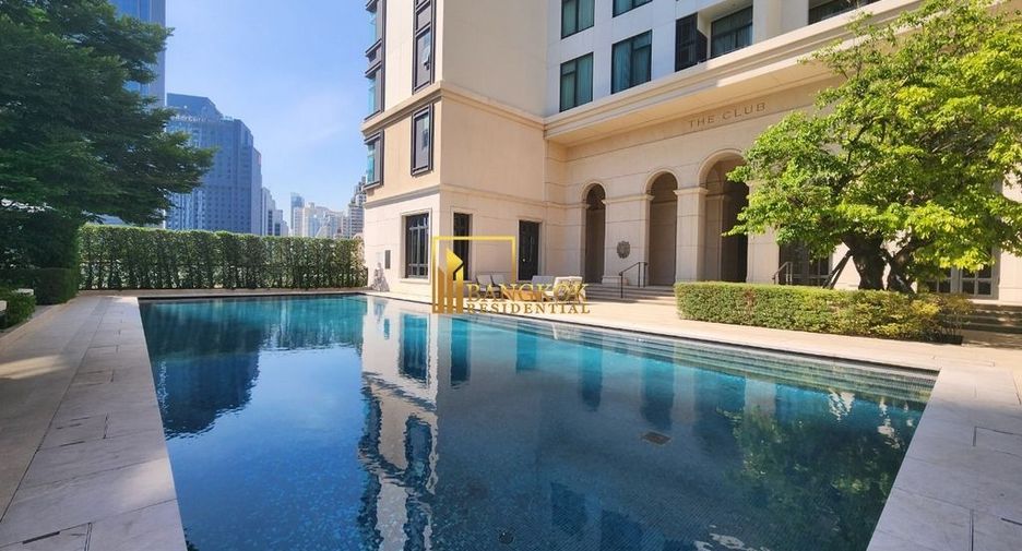 For rent 2 bedrooms condo in Khlong Toei, Bangkok