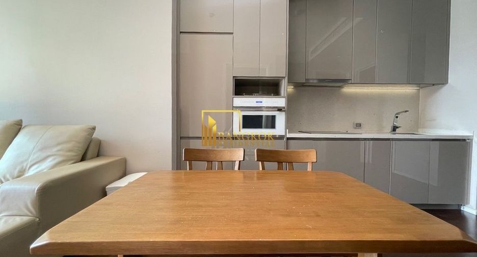 For rent 2 bedrooms condo in Khlong Toei, Bangkok