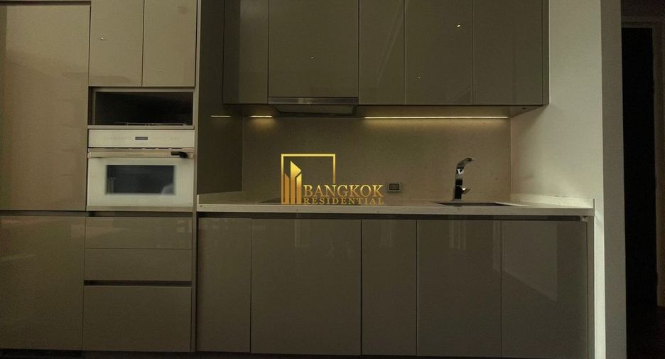 For rent 2 bedrooms condo in Khlong Toei, Bangkok