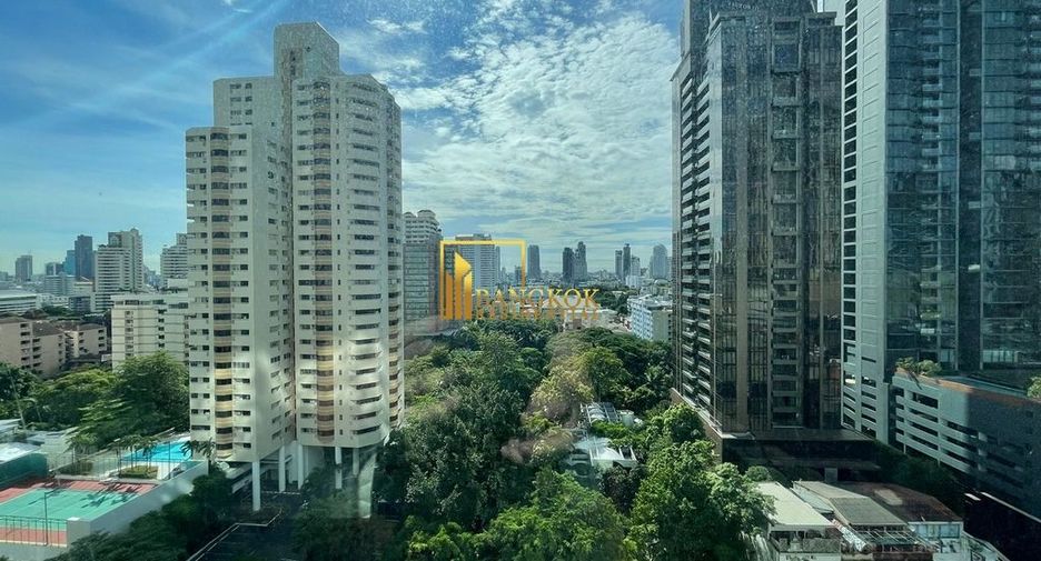 For rent 2 bedrooms condo in Khlong Toei, Bangkok
