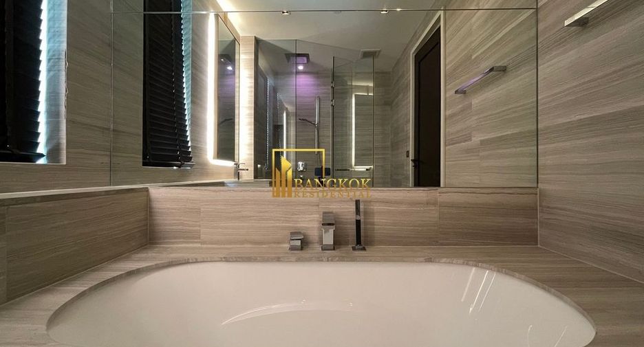 For rent 2 bedrooms condo in Khlong Toei, Bangkok