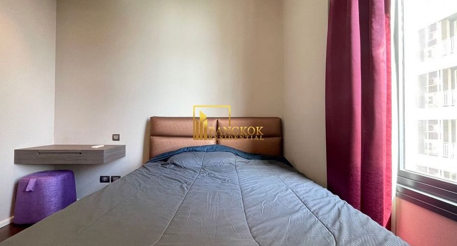 For rent 2 bedrooms condo in Khlong Toei, Bangkok