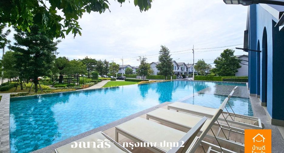 For sale 3 bedrooms house in Mueang Pathum Thani, Pathum Thani