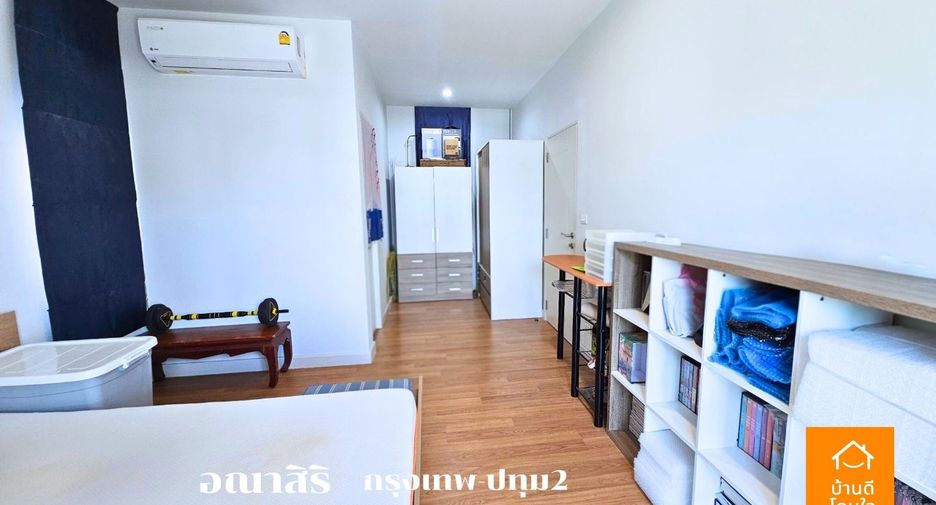 For sale 3 bedrooms house in Mueang Pathum Thani, Pathum Thani