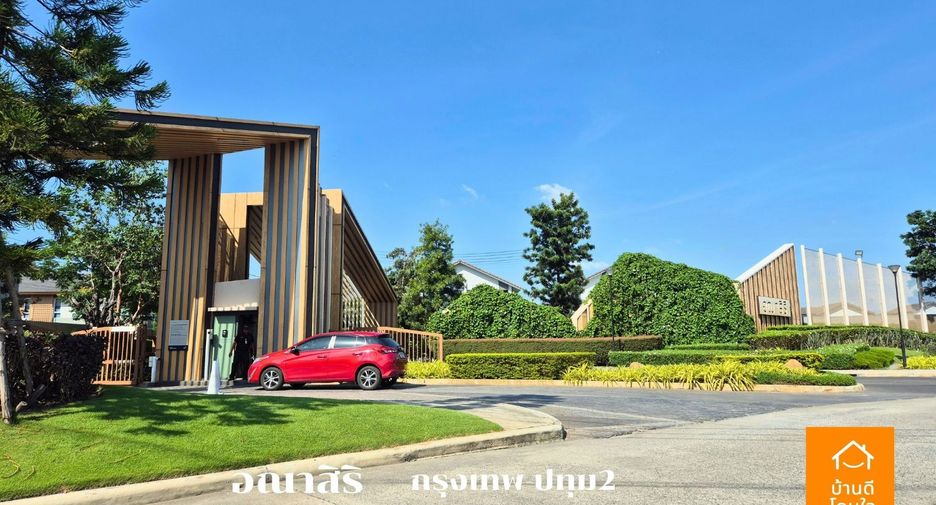 For sale 3 bedrooms house in Mueang Pathum Thani, Pathum Thani