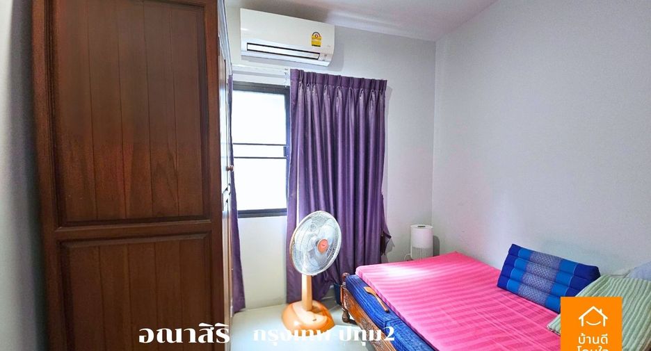 For sale 3 bedrooms house in Mueang Pathum Thani, Pathum Thani