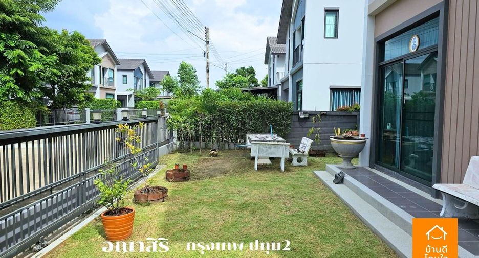 For sale 3 bedrooms house in Mueang Pathum Thani, Pathum Thani